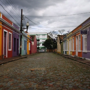 ecos-da-cidade-baixa-yuribehr